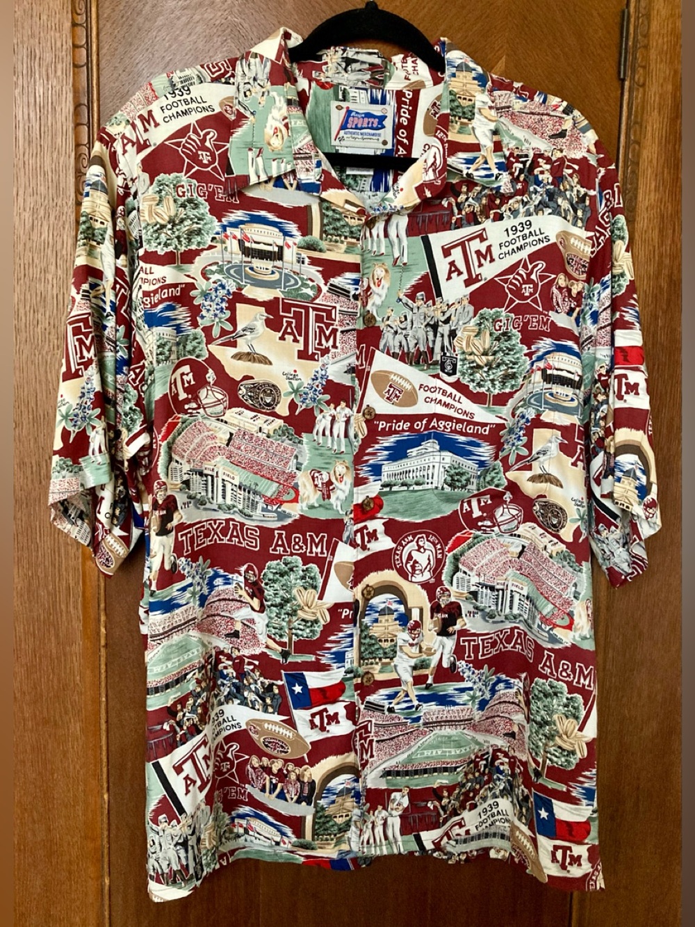 Texas A&M Novelty Print Shirt, sz L